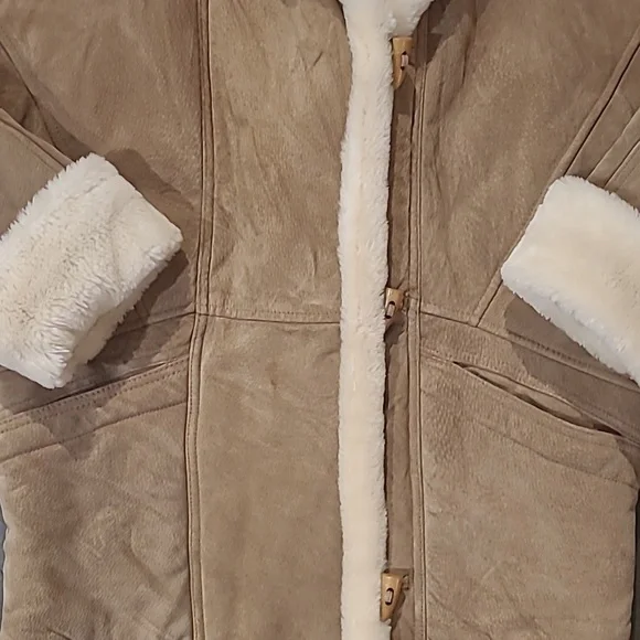 WILSONS LEATHER TAN SUEDE FAUX FUR LINED COAT WITH TOGGLE BUTTONS - Picture 5 of 11